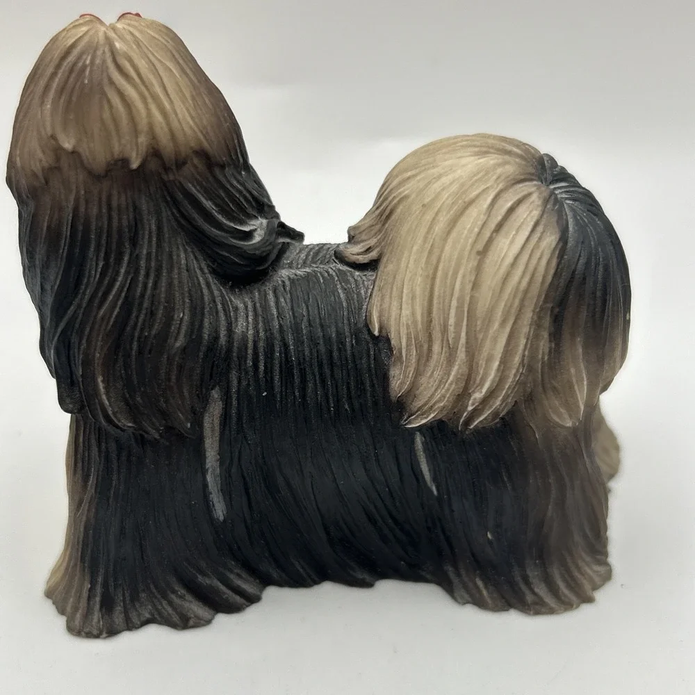 Stone Critters Shih Tzu Dog Figurine SC-1526 United Design Corp Resin‎